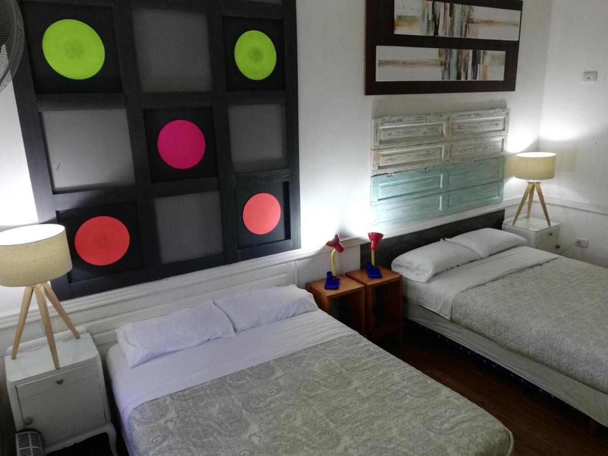 Hotel Boutique Casablanca Adrogue المظهر الخارجي الصورة